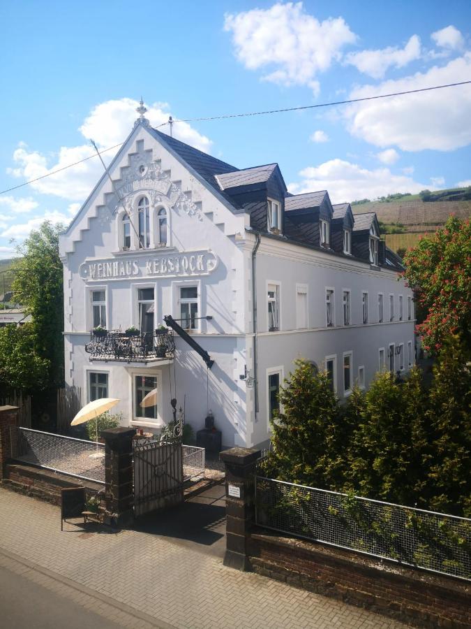 Altes Weingut Weinhaus Rebstock Apartment Winningen Bagian luar foto